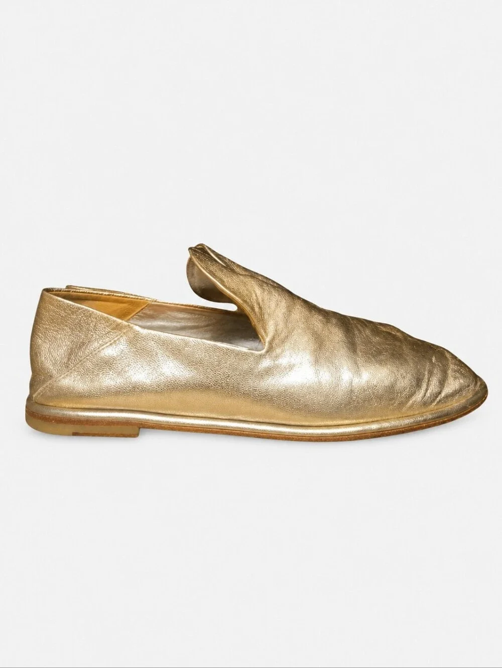 AGL | Gold Leather Loafers in Size EU 38 / US 8